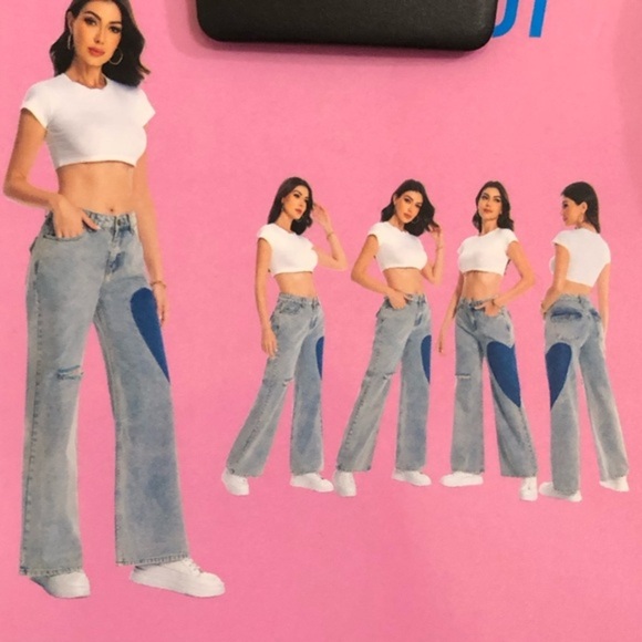 Blue wash heart shaped leg patch bootcut jeans size 9/29 new - Picture 3 of 16